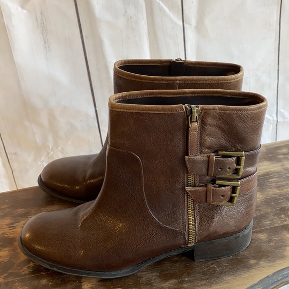 Nine West booties size 9 m - Picture 3 of 5